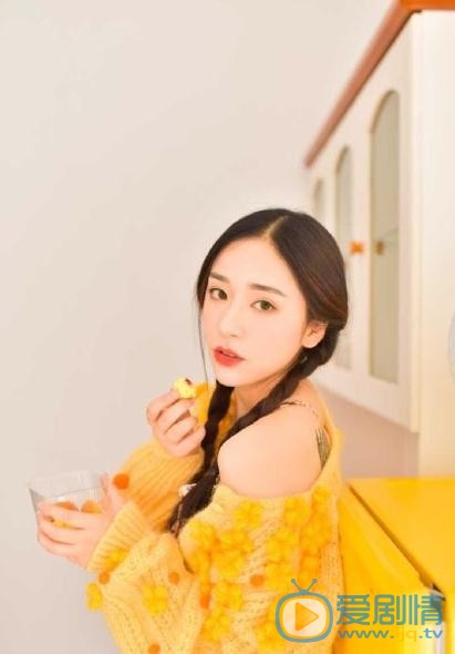 杨宛翊气质写真 杨宛翊高清写真_杨宛翊高清剧照