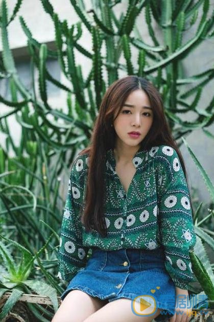 杨宛翊绿色写真 杨宛翊高清写真_杨宛翊高清剧照