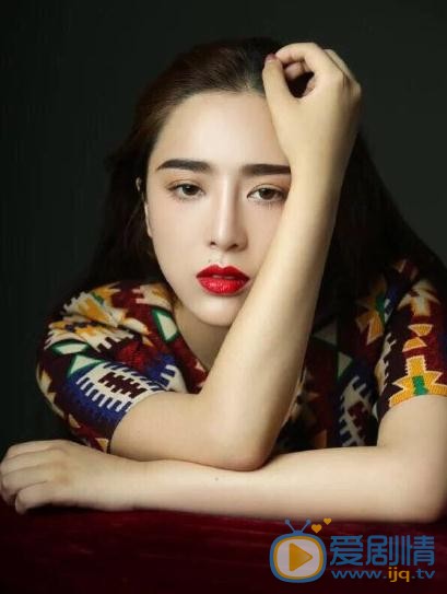 杨宛翊气质写真 杨宛翊高清写真_杨宛翊高清剧照