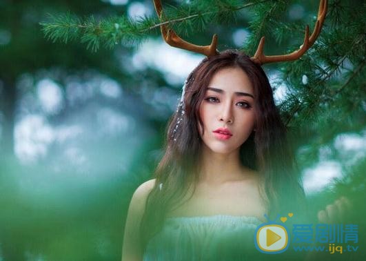 杨宛翊绿色写真 杨宛翊高清写真_杨宛翊高清剧照