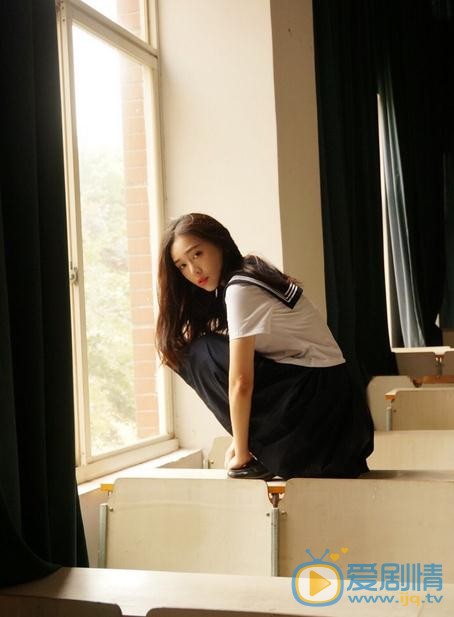 杨宛翊制服写真 杨宛翊高清写真_杨宛翊高清剧照