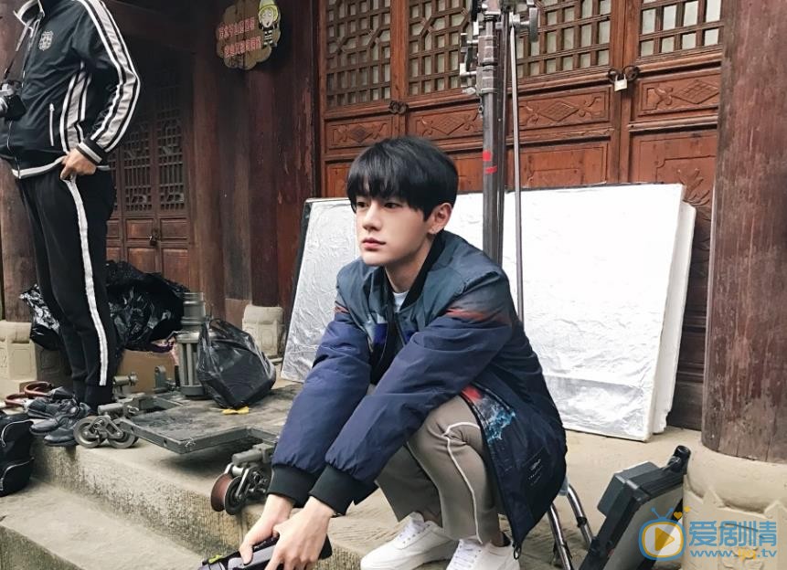 朱云龙生活照 朱云龙高清写真_朱云龙高清剧照