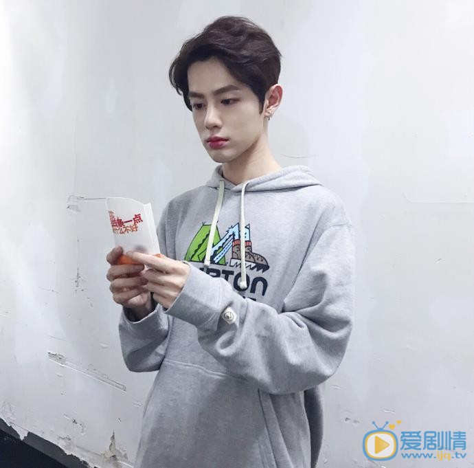 朱云龙生活照 朱云龙高清写真_朱云龙高清剧照
