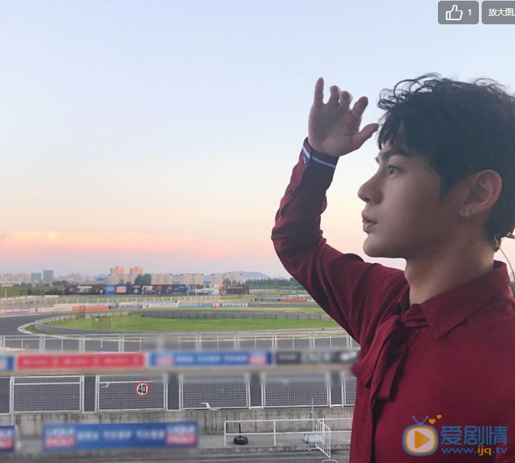 朱云龙生活照 朱云龙高清写真_朱云龙高清剧照