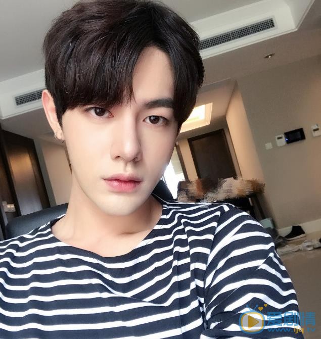 朱云龙生活照 朱云龙高清写真_朱云龙高清剧照