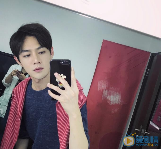 朱云龙生活照 朱云龙高清写真_朱云龙高清剧照