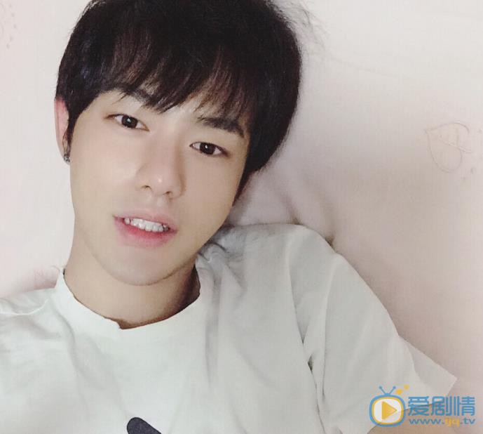 朱云龙卖萌表情包 朱云龙高清写真_朱云龙高清剧照