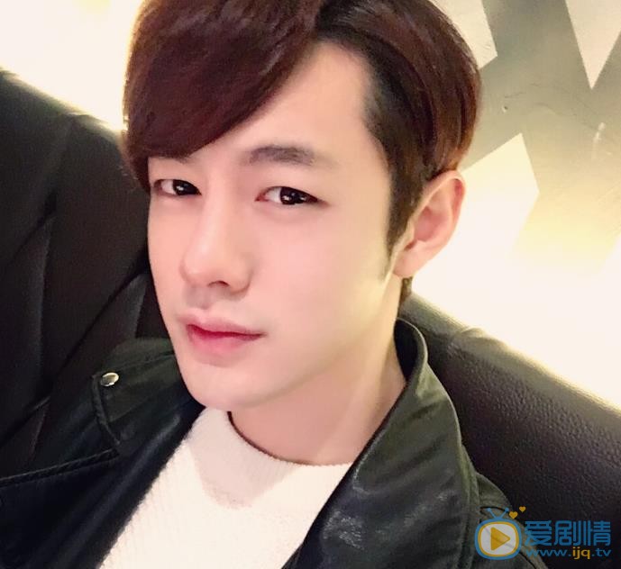 朱云龙生活照 朱云龙高清写真_朱云龙高清剧照