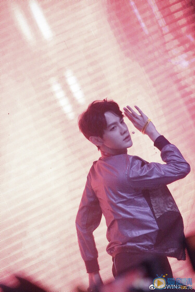 朱云龙活动节目照 朱云龙高清写真_朱云龙高清剧照