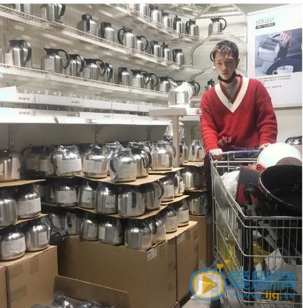 董岩磊街拍写真 董岩磊高清写真_董岩磊高清剧照