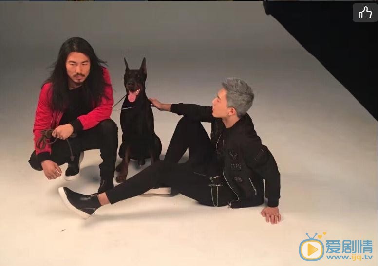 董岩磊生活照写真 董岩磊高清写真_董岩磊高清剧照