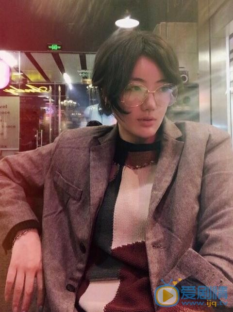 李晨熙生活照 李晨熙高清写真_李晨熙高清剧照