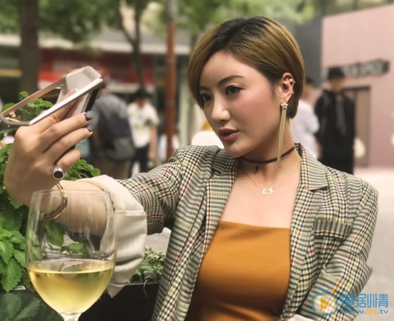 李晨熙街拍写真 李晨熙高清写真_李晨熙高清剧照
