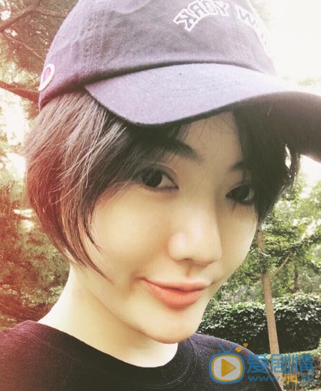 李晨熙生活照 李晨熙高清写真_李晨熙高清剧照