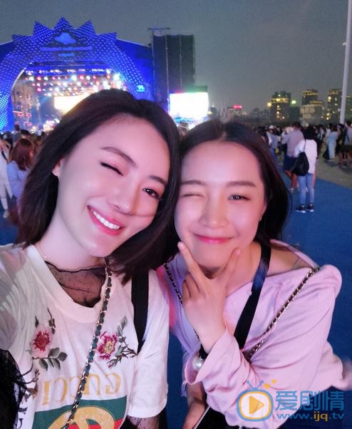 李晨熙朋友合照 李晨熙高清写真_李晨熙高清剧照