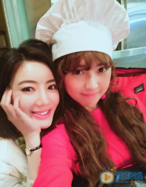 李晨熙朋友合照 李晨熙高清写真_李晨熙高清剧照