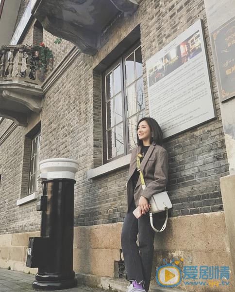李晨熙街拍写真 李晨熙高清写真_李晨熙高清剧照