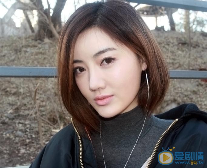李晨熙街拍写真 李晨熙高清写真_李晨熙高清剧照