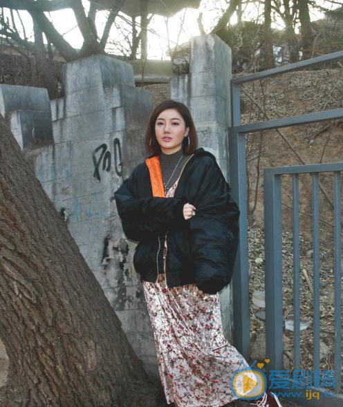 李晨熙街拍写真 李晨熙高清写真_李晨熙高清剧照