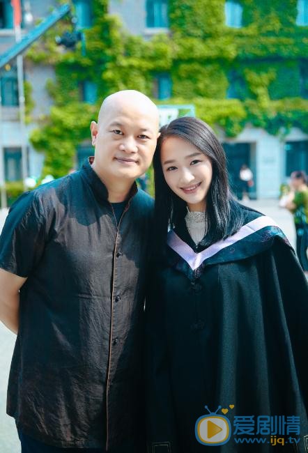 刘冰毕业照 刘冰高清写真_刘冰高清剧照