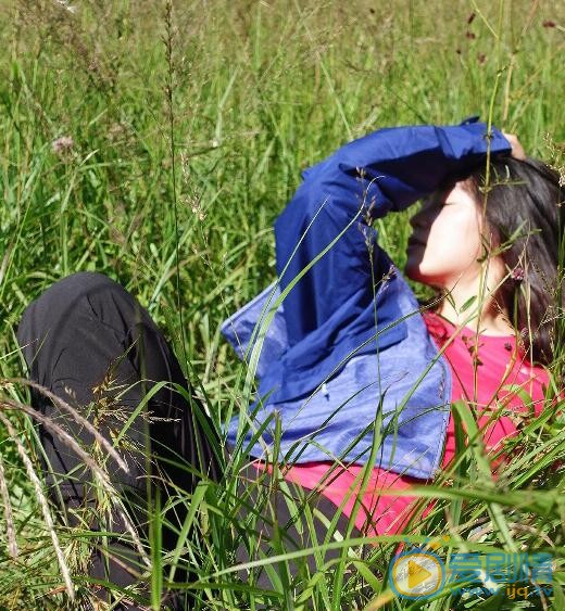 王亚楠登山照 王亚楠高清写真_王亚楠高清剧照