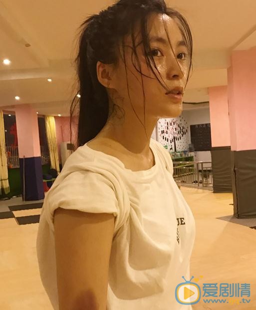 王亚楠练武照 王亚楠高清写真_王亚楠高清剧照