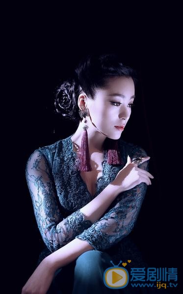 王亚楠黑白写真 王亚楠高清写真_王亚楠高清剧照