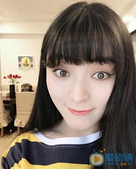王亚楠生活照 王亚楠高清写真_王亚楠高清剧照