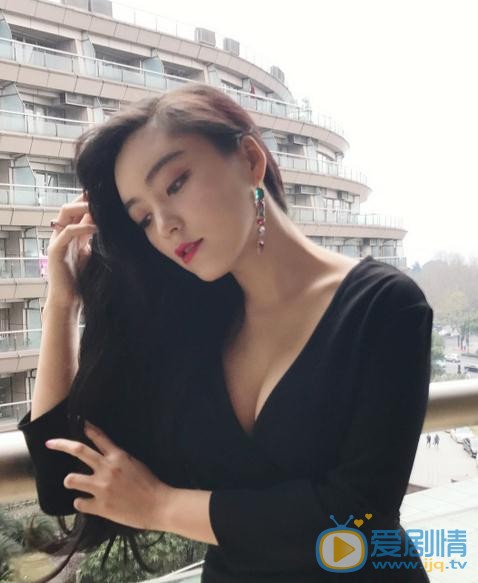 王亚楠生活照 王亚楠高清写真_王亚楠高清剧照