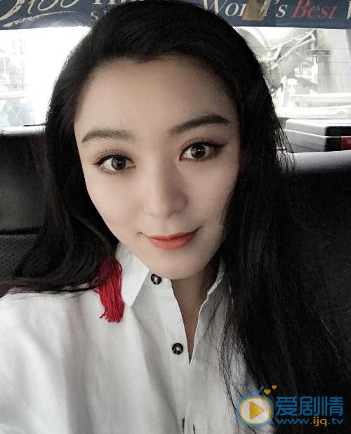 王亚楠生活照 王亚楠高清写真_王亚楠高清剧照