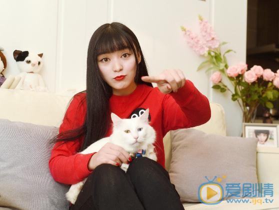 王亚楠宠物写真 王亚楠高清写真_王亚楠高清剧照