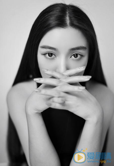 王亚楠帅气写真 王亚楠高清写真_王亚楠高清剧照