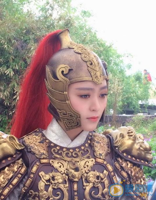 王亚楠片场照 王亚楠高清写真_王亚楠高清剧照