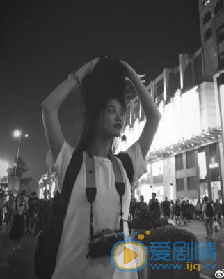 李君婕街拍写真 李君婕高清写真_李君婕高清剧照