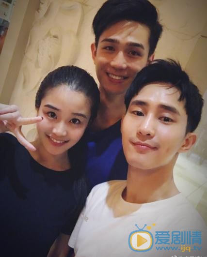李君婕生活照写真 李君婕高清写真_李君婕高清剧照