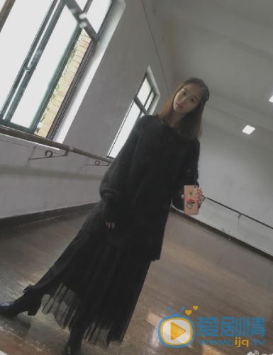 李君婕街拍写真 李君婕高清写真_李君婕高清剧照