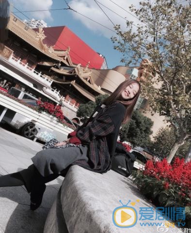 李君婕街拍写真 李君婕高清写真_李君婕高清剧照
