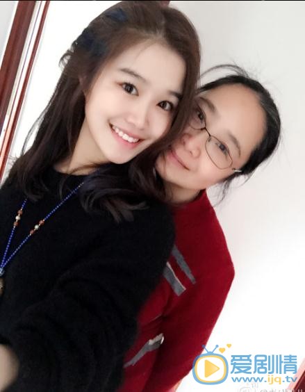 李君婕生活照写真 李君婕高清写真_李君婕高清剧照