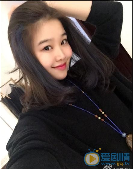 李君婕俏丽写真 李君婕高清写真_李君婕高清剧照