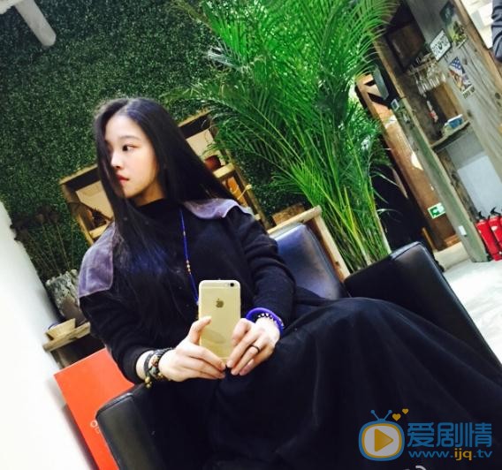 李君婕街拍写真 李君婕高清写真_李君婕高清剧照