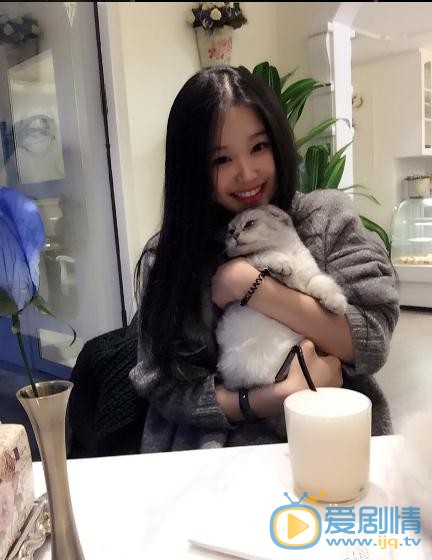 李君婕生活照写真 李君婕高清写真_李君婕高清剧照