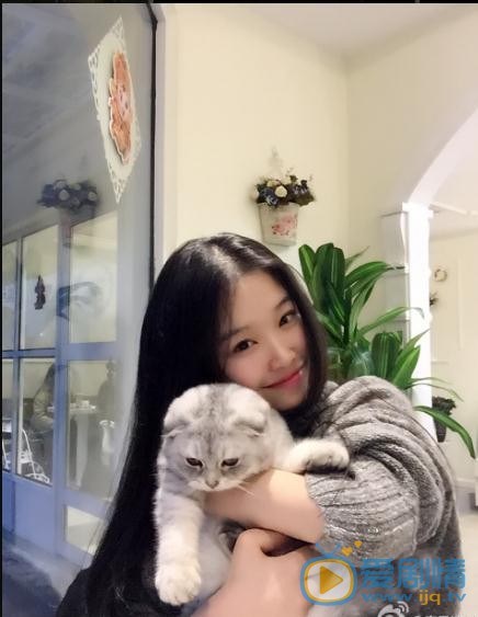 李君婕生活照写真 李君婕高清写真_李君婕高清剧照