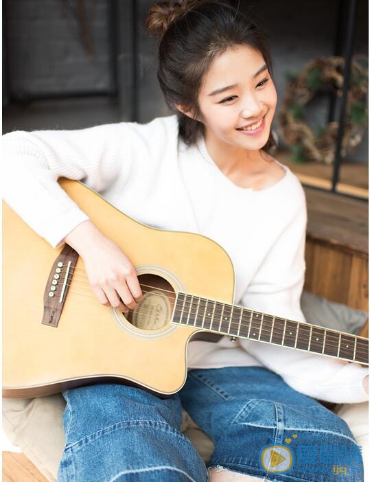 李君婕个人写真 李君婕高清写真_李君婕高清剧照