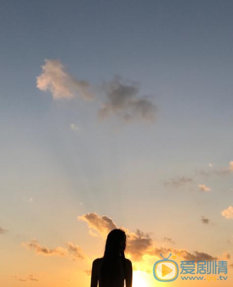 吕晶夕阳写真 吕晶高清写真_吕晶高清剧照