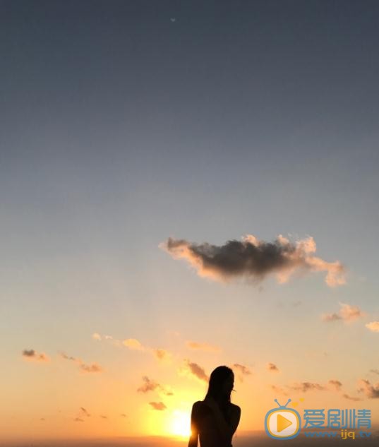 吕晶夕阳写真 吕晶高清写真_吕晶高清剧照