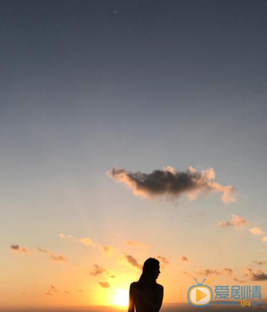 吕晶夕阳写真 吕晶高清写真_吕晶高清剧照