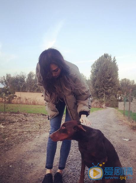 吕晶生活照 吕晶高清写真_吕晶高清剧照