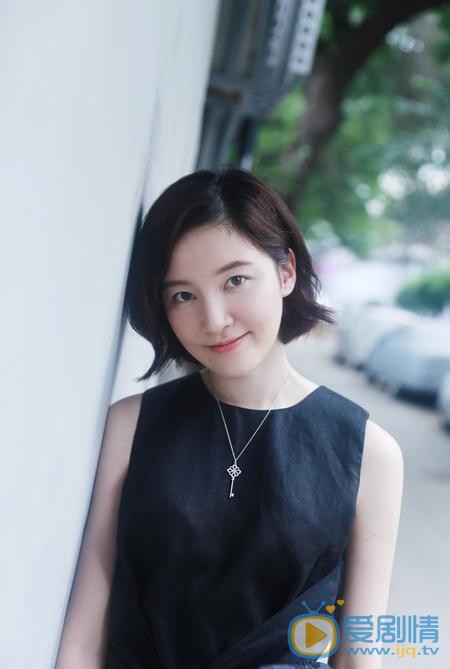 崔心心时尚街拍 崔心心高清写真_崔心心高清剧照