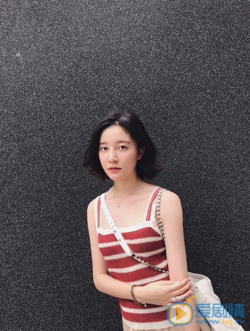 崔心心时尚街拍 崔心心高清写真_崔心心高清剧照