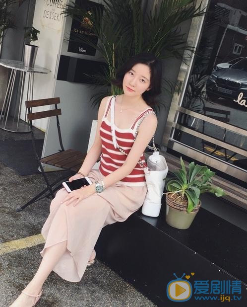 崔心心时尚街拍 崔心心高清写真_崔心心高清剧照
